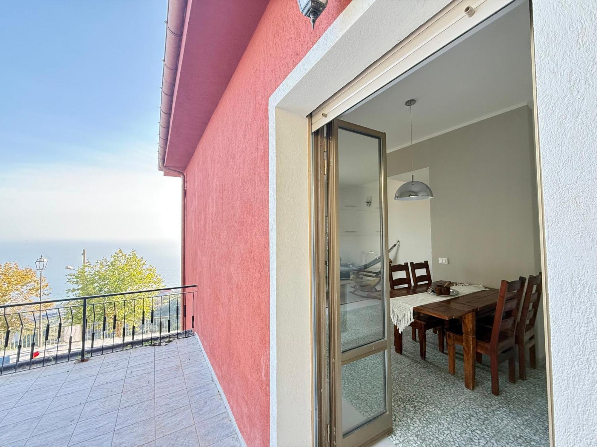 Villa Cielo Costarainera Exteriör bild